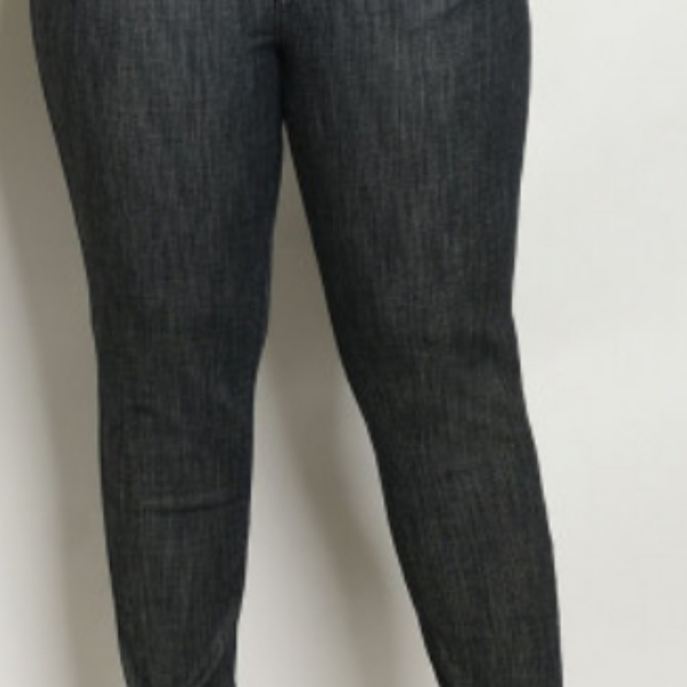Cropped ankle jeans